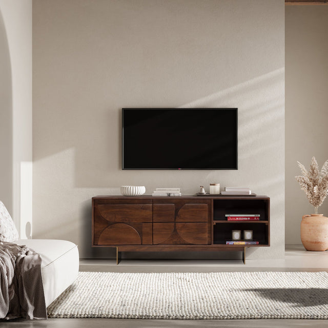 Mueble TV Trisha 145 cm Marron oscuro, en ambiente de salón